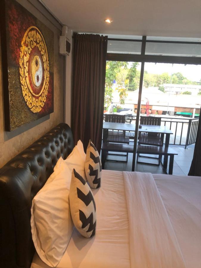 Bluemoon 5 Minutes Walk To The Beach Koh Samet Exterior photo